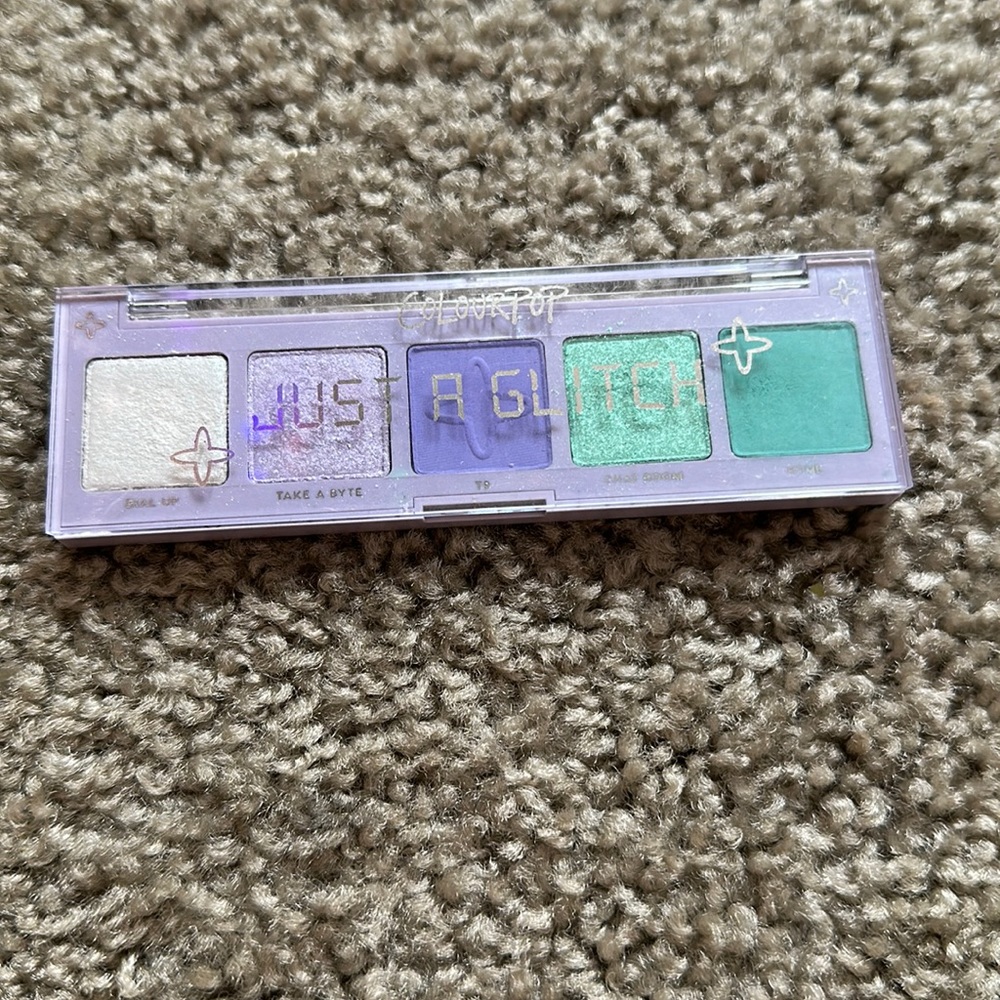 Just a Glitch Colourpop palette